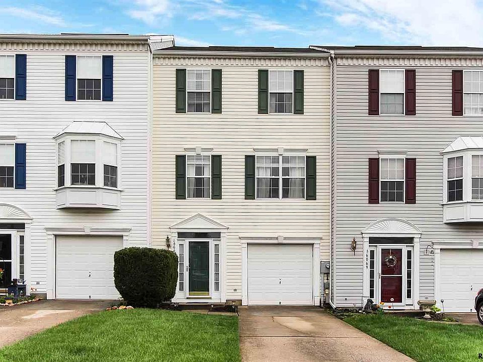 1st image of 16065 Sherwin Ct