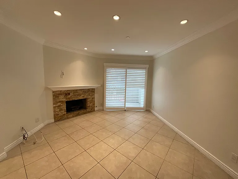 626 Lake St #54 — Photo 9
