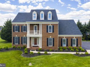 6017 Riggs Rd, Laytonsville, MD 20882