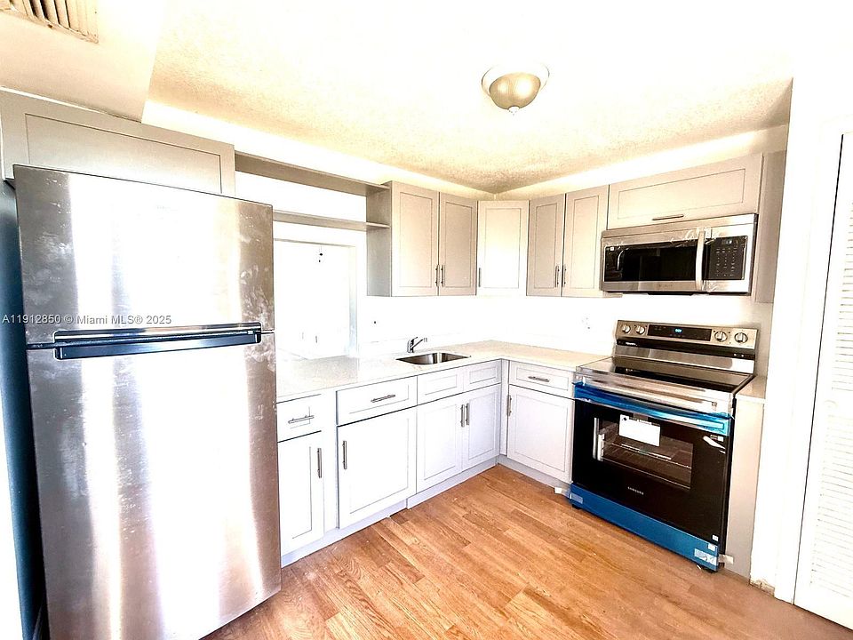 1st image of 1401 NE 191st St #1401D409