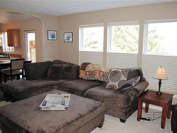 5th image of 9604 Taberna Ln