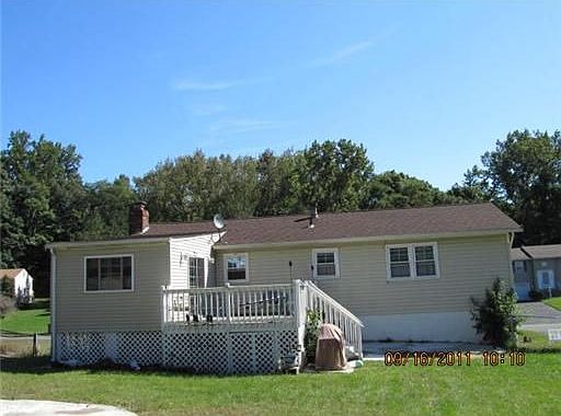 3rd image of 24 Creamery Dr