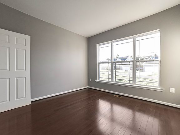 4th image of 41309 Chestnut Hill St #Orqyb6
