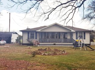 8498 Rocky River Rd, Rock Island, TN 38581