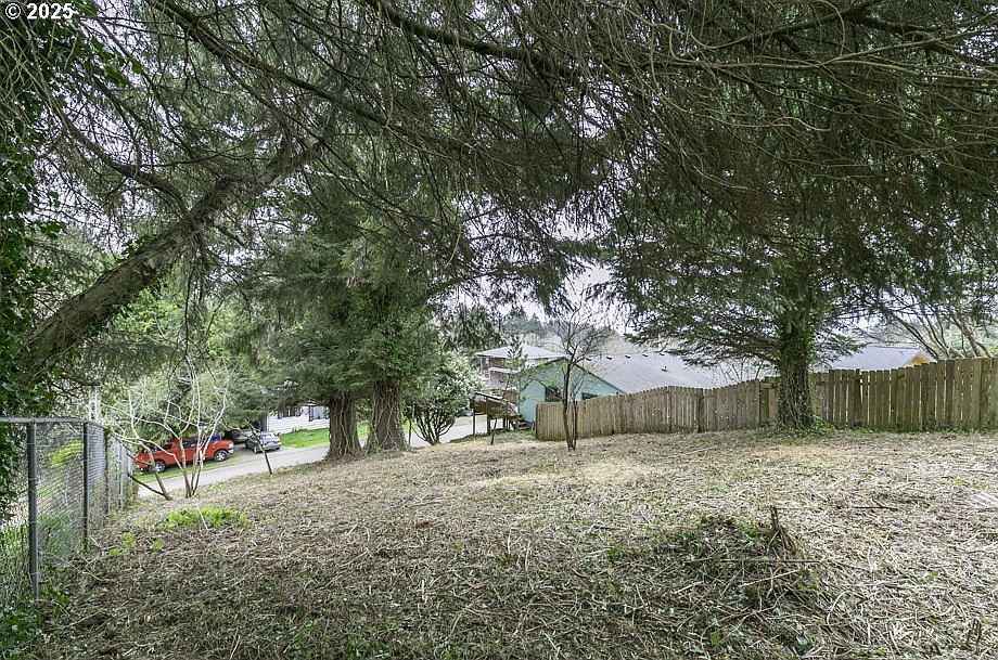 1st image of NE 35th St