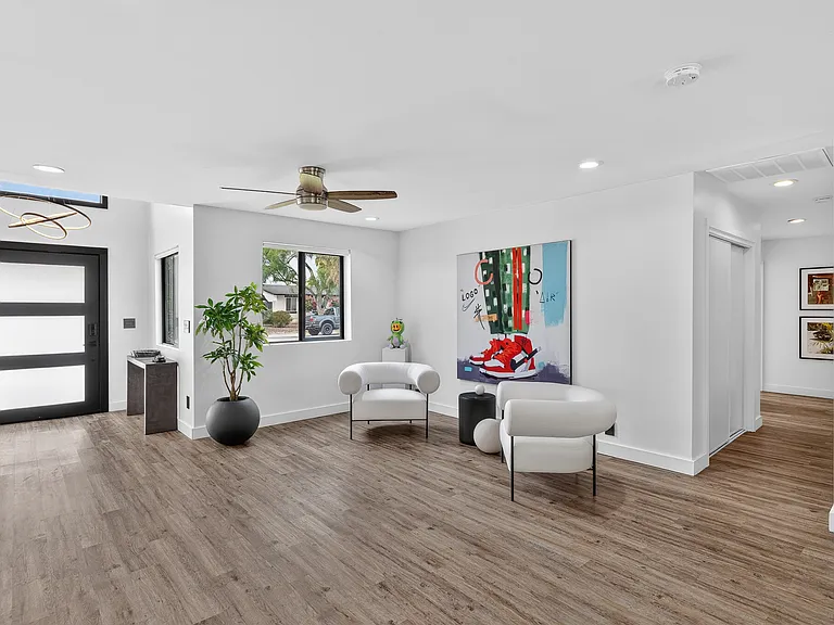 6402 E Camino Santo — Photo 8