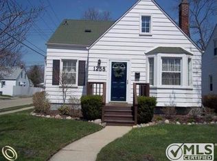 1258 Eaton Rd, Berkley, MI 48072