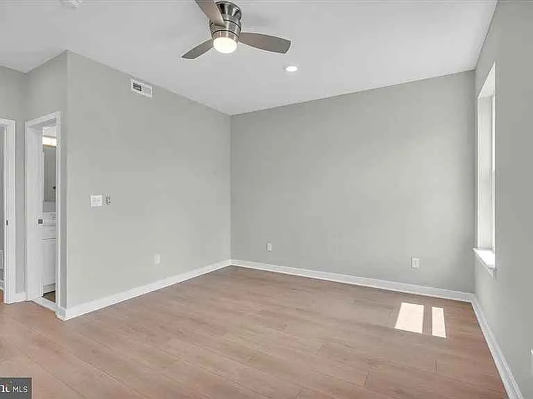 802 W Norris St #1 — Photo 5