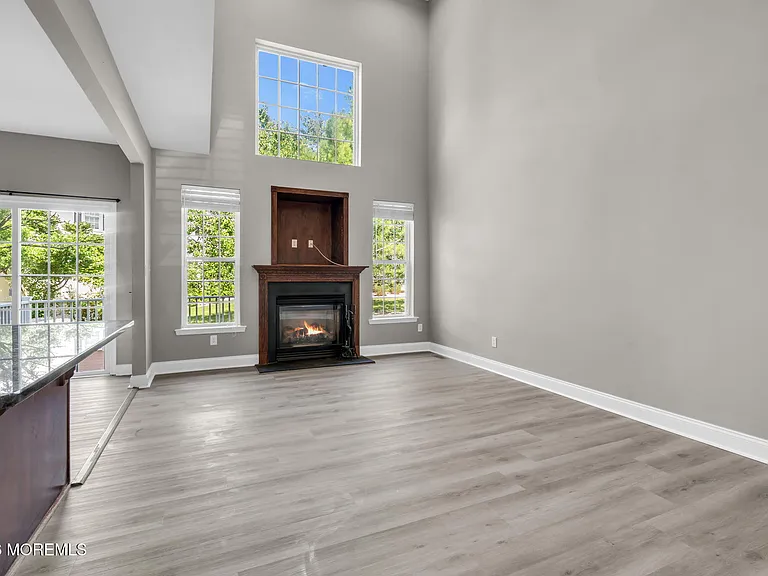 30 Brookfield Dr — Photo 6