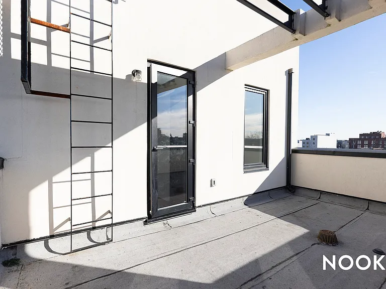794 Rogers Ave #4D — Photo 19