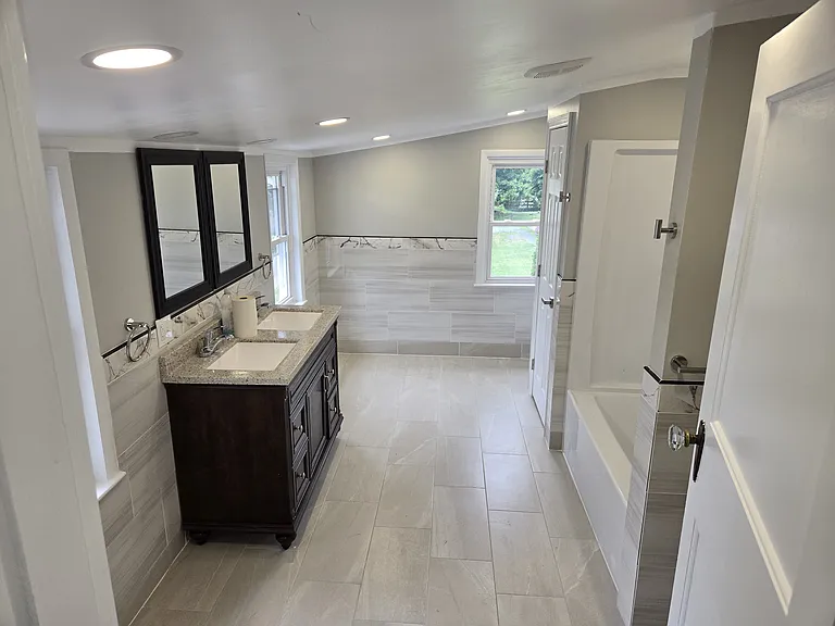 433 Main St — Photo 9