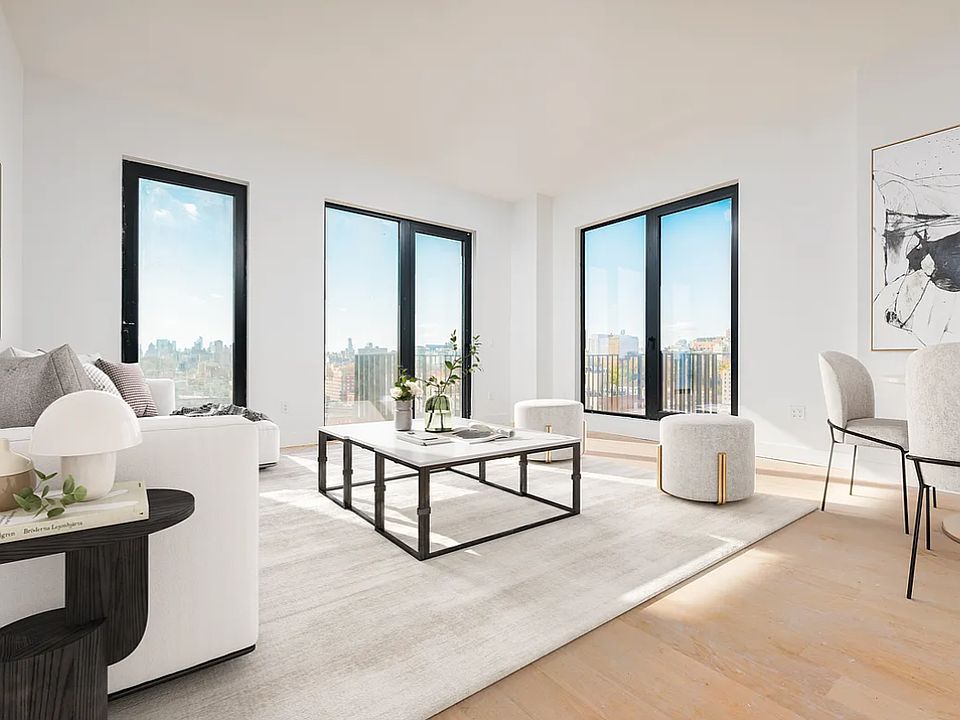 1st image of 212 W 124th St #1206