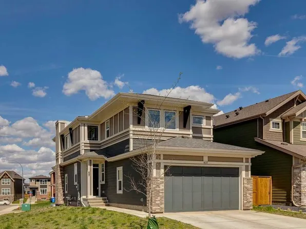 437 S Magnolia Way SE, Calgary, AB T3M 3T5