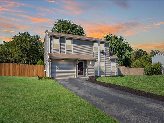 2nd image of 18 Burwood Ln