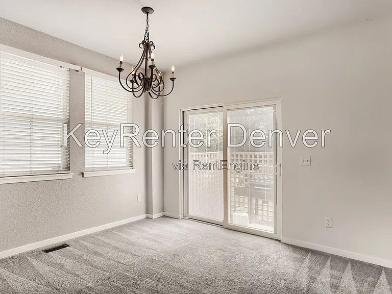 3852 Rabbit Mountain Rd — Photo 11