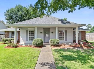 16067 Chantilly Ave, Baton Rouge, LA 70817