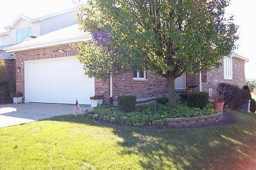 1st image of 2126 Wellington Ct