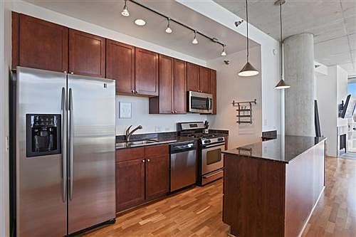 1st image of 720 N Larrabee St APT 1513