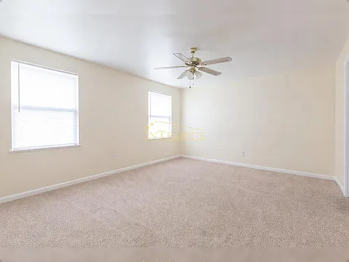 215 W Troy Ave #A Photo 1