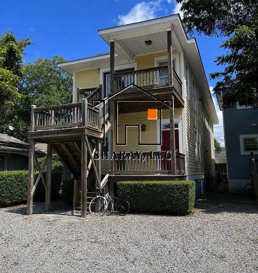 3 bed, 1236 sqft, $2,200 — Photo 2