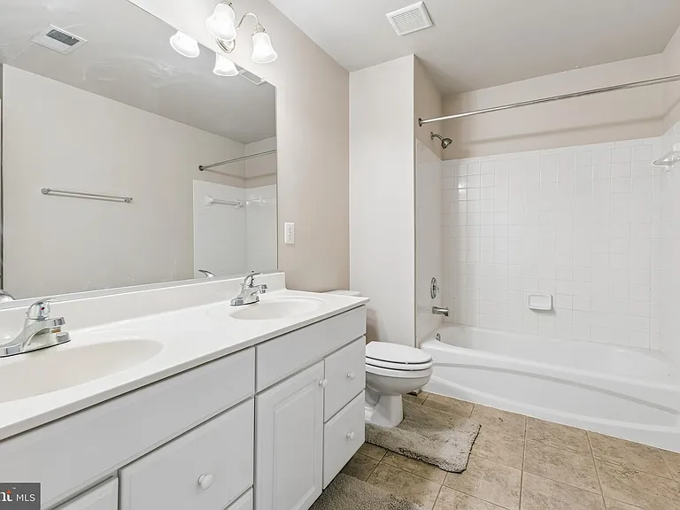 14090 Malta St — Photo 13
