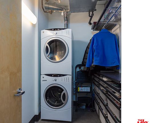 3rd image of 1111 S Grand Ave APT 515