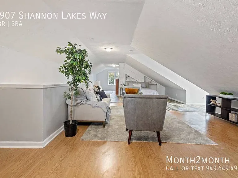 7907 Shannon Lakes Way — Photo 20