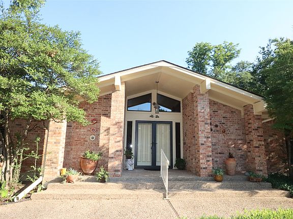 2nd image of 5421 Benbridge Dr