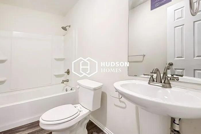 307 S Louisiana St — Photo 12