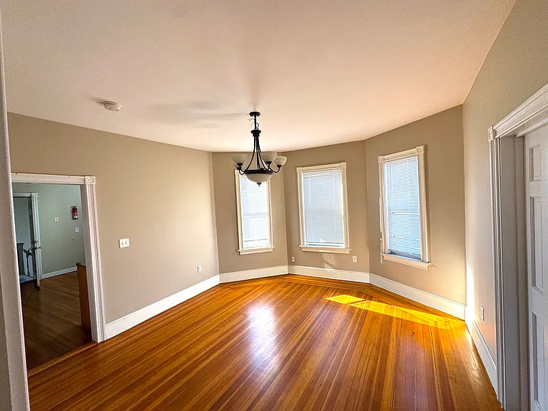 258 Broadway #3 — Photo 7