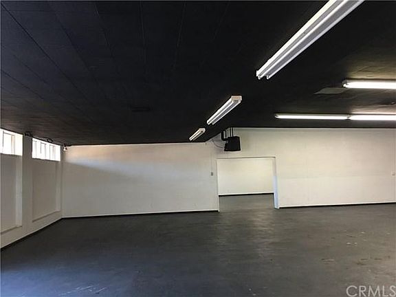 5th image of 300 E La Habra Blvd