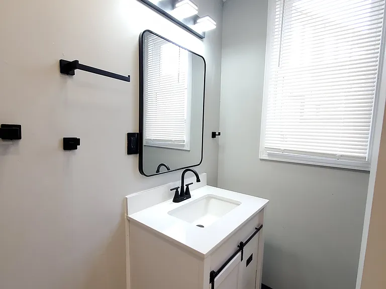 1250 E Livingston Ave #2 — Photo 7