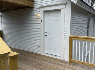 120 Maple St #4, Rutland, VT 05701