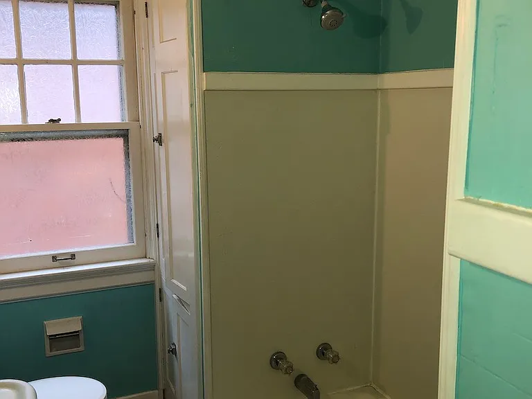 605 Forest Ave — Photo 23
