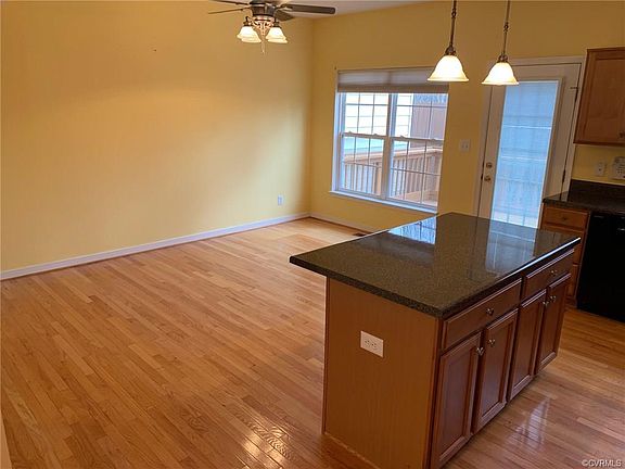 3rd image of 11360 Abbots Cross Ln