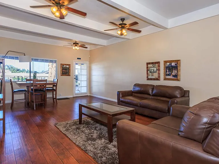 Vista Sun Apartments — Photo 21