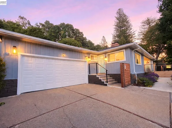 275 Orchard Rd, Orinda, CA 94563