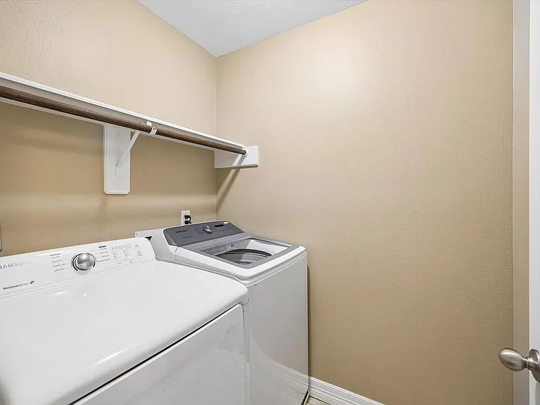 9 E Willowwood Ct — Photo 15