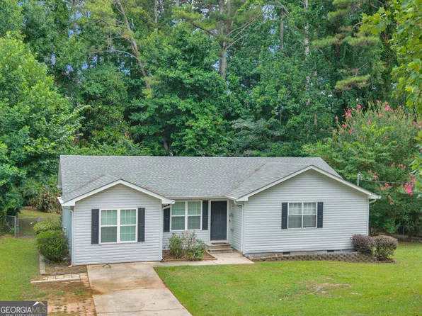 122 Springwood Valley Rd, Stockbridge, GA 30281