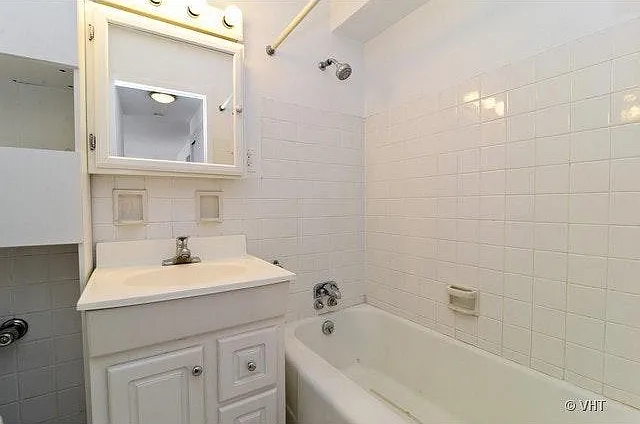 1 bed, 800 sqft, $1,695 — Photo 4