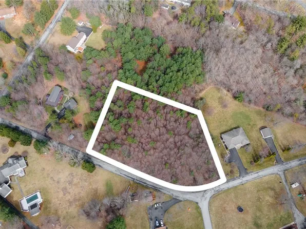 202 Par Dr, Kunkletown, PA 18058