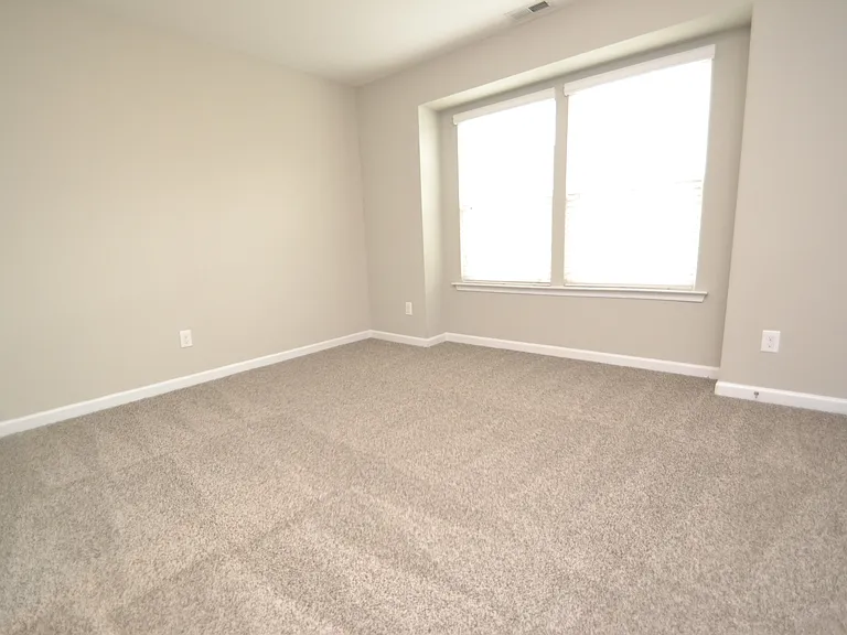 327 Dove Cottage Ln — Photo 26