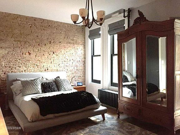 4th image of 266 New York Ave #1