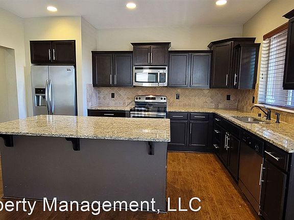 5th image of 2219 166th Street Ct E