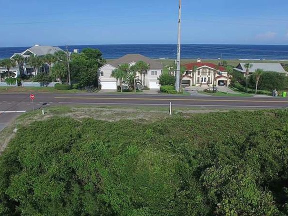 Estate sized lot