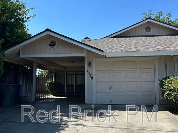 1378 Queens Cir, Merced, CA 95340