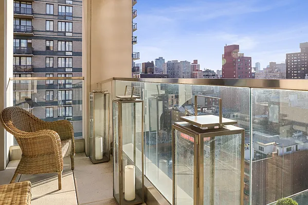 Rented by Compass | media 4