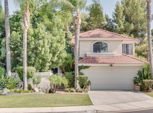 8233 Sheffield Ln, Bakersfield, CA 93311