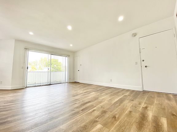5th image of 3661 Vinton Ave #2A