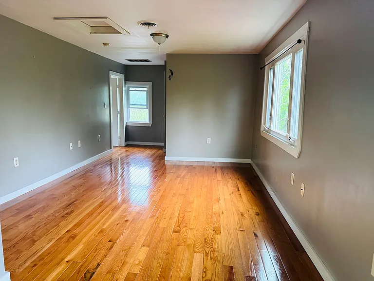 20 Wilding St #3 — Photo 14